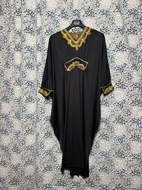 Caftano nero donna ricami oro elegante