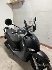 Liberty 125 ABS sport