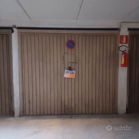 Cerchi un garage ?