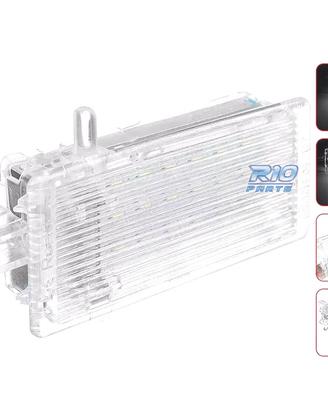 PLAFONIERA LED PER PORTAOGETTI O BAGAGLIAIO BMW E4