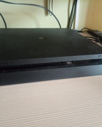 PS4 slim