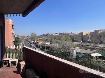 Appartamento a Roma, via Ergisto Bezzi, 4 locali