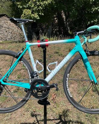 Bicicletta Bianchi Specialissima CV SRAM Red 1/1
