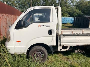 AUTOCARRO LEGGERO KIA K2500 TCI LSD PER RICAMBI