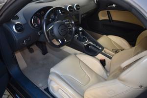 audi tt roadster 211 cv.