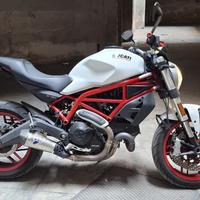 DUCATI MONSTER 797