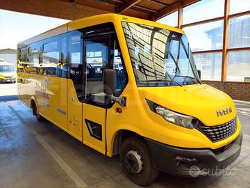 Scuolabus Iveco Indcar 06/2022 (alimentazione CNG)