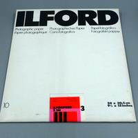 10 fogli carta fotografica ilfordilfospeed 24x30 3