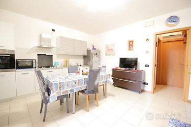 3 LOCALI A ZERO BRANCO