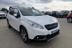 Peugeot 2008 1.6 e-HDi 115 CV Stop&Start Féline