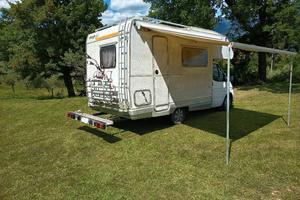 Camper Ford elnag