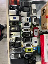 Cellulari e smartphone H3G - MOTOROLA - Nokia