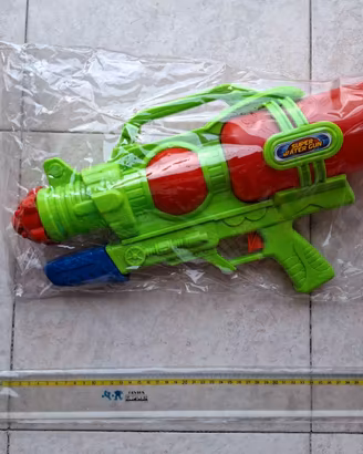 Giocattoli nuovi: Pistola ad Acqua + Diabolo