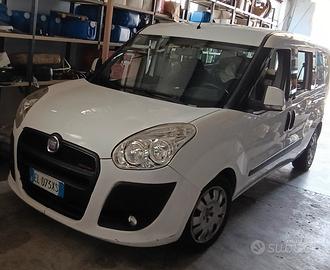 FIAT Doblò 2.0 MJT PL Combi Maxi N1