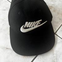 cappello nike