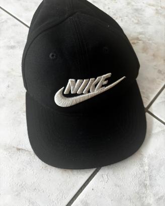 cappello nike