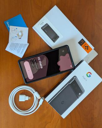 Google Pixel 6 128GB + cover Spigen + scatola