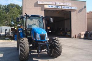 Trattore New Holland T5060