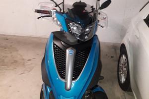 piaggio mp3 yourban 300