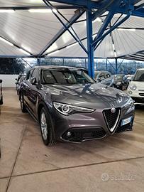Alfa Romeo Stelvio 2.2 Turbodiesel 180 CV AT8 Q4 B