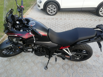 Honda cb500x