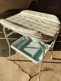 Fasciatoio chicco con bagnetto