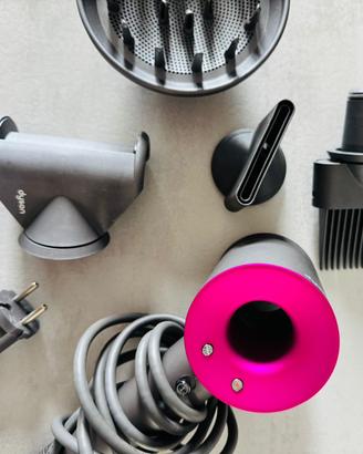 Dyson hair dryer Iron