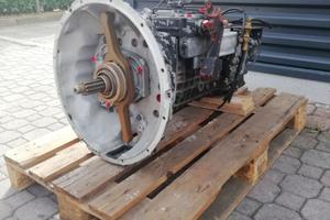 Cambio Volvo FL FE usato - revisionato