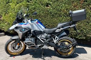 BMW R 1250 GS HP – Full optional, valigie Var