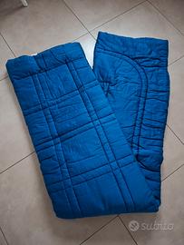 Due coperte damascate