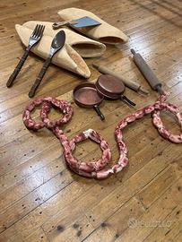 RIPRODUZIONI TEATRALI DI ATTREZZI PER CUCINA