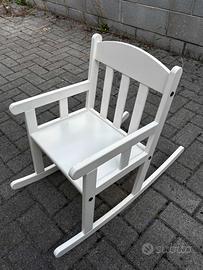 Sedia dondolo Ikea Sundvik bimbi bianca