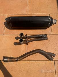 Akrapovic t max 530