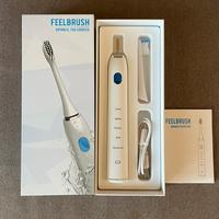 Spazzolino elettrico FeelBrush