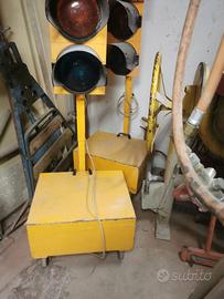 semaforo da cantiere marca SCAE