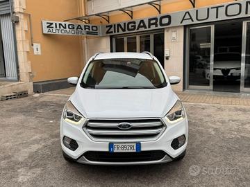 FORD KUGA 1.5 TDCI 120 CV. 2WD TITANIUM NAVI+RETRO