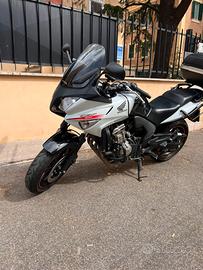 Honda cbf 600s