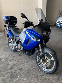 Moto honda Varadero 1000