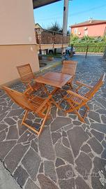 set tavolo e sedie giardino