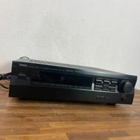 Yamaha DSP-E492 (Processore/Amplificatore)