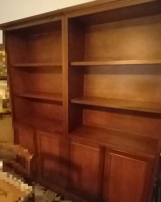 libreria in legno marrone 