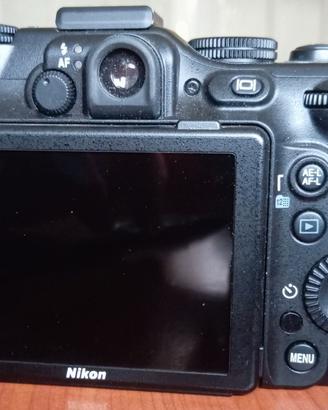 Nikon coolpix  P7100