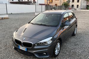 Bmw 2er Active Tourer 218d Advantage