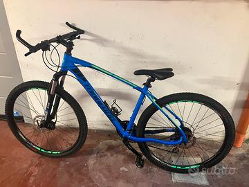Bicicletta Montana