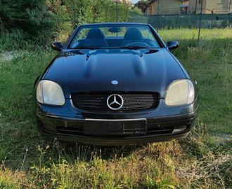 Mercedes-Benz SLK 230