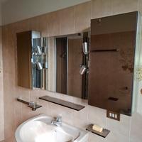 mobile bagno anni 70/80 sono 3 elementi !!!