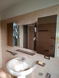 mobile bagno anni 70/80 sono 3 elementi !!!