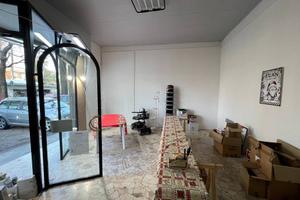 Valsamoggia - Crespellano: si affitta negozio - uf