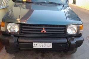 Mitsubishi Pajero glx 2.5