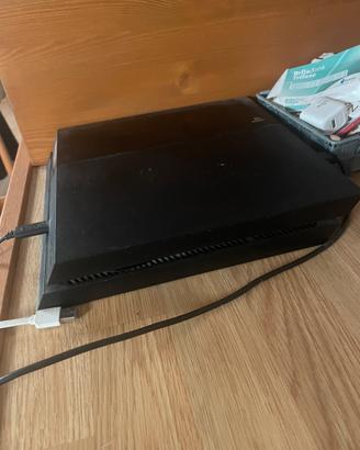 Playstation 4 1000GB + GTA San andreas + joystick